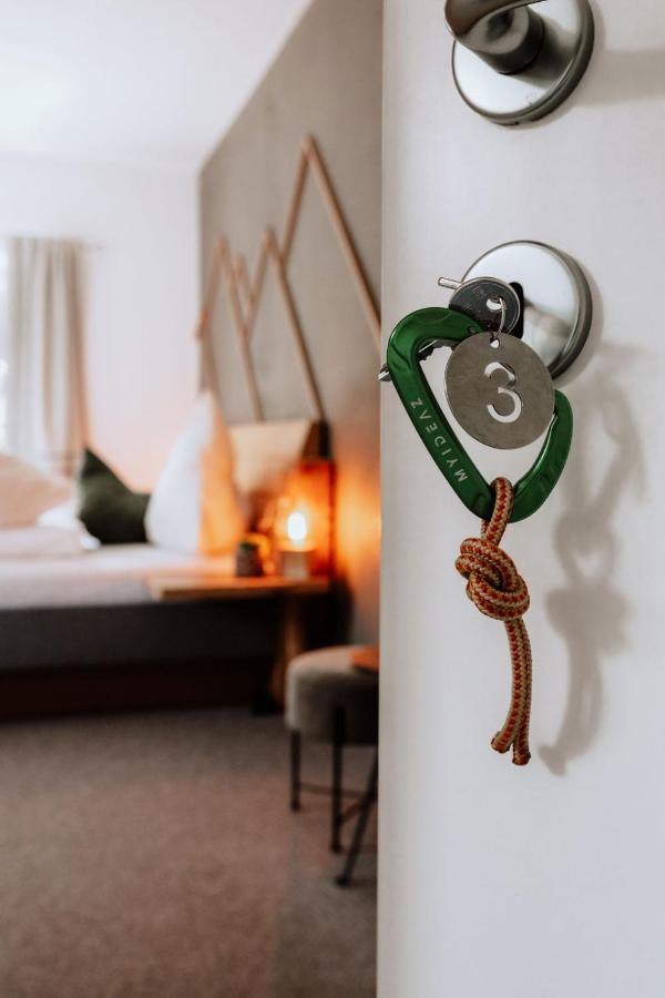 Das Schutzhaus-Bed And Breakfast-Dein Basislager Im Salzkammergut Bad Aussee Eksteriør billede