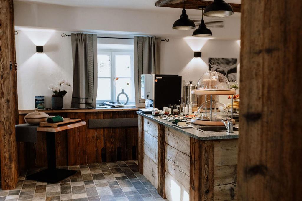 Das Schutzhaus-Bed And Breakfast-Dein Basislager Im Salzkammergut Bad Aussee Eksteriør billede